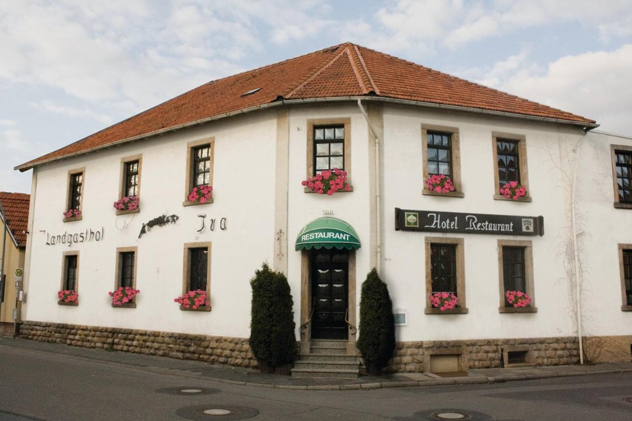 Pension Landgasthof - Iva Haßloch 외부 사진