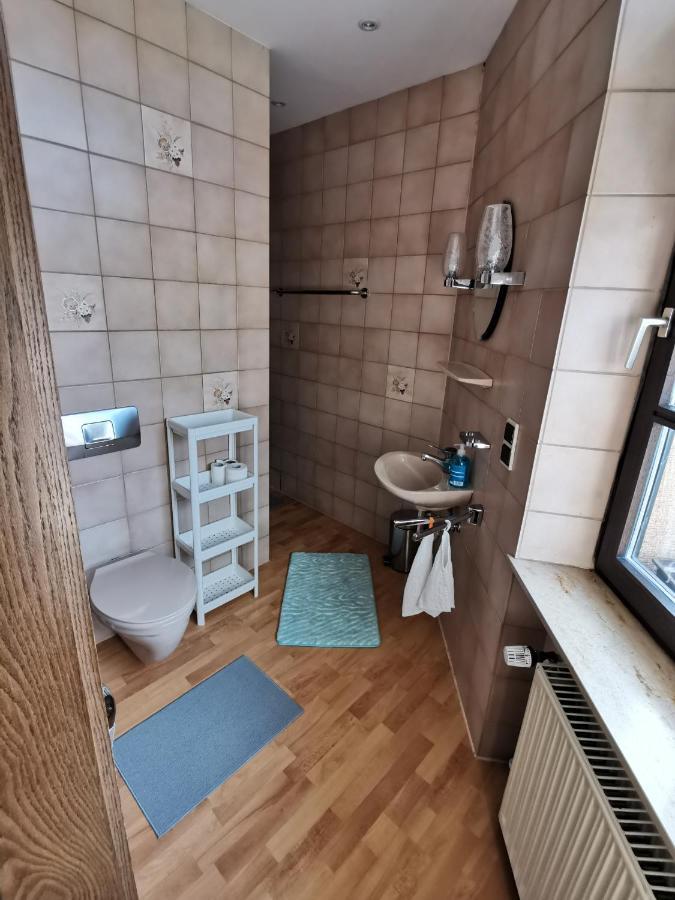 Pension Landgasthof - Iva Haßloch 외부 사진
