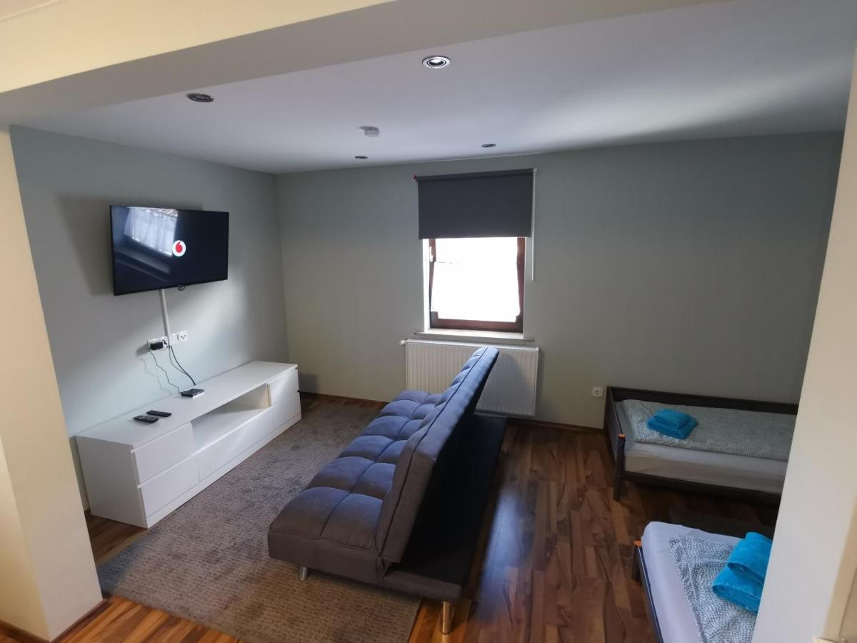 Pension Landgasthof - Iva Haßloch 외부 사진